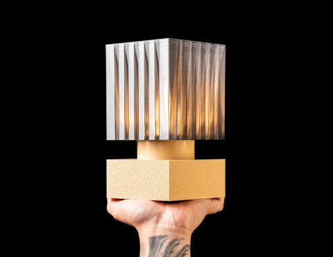 Mini lampa LED 001 - 3 barwy światła i regulacja jasności