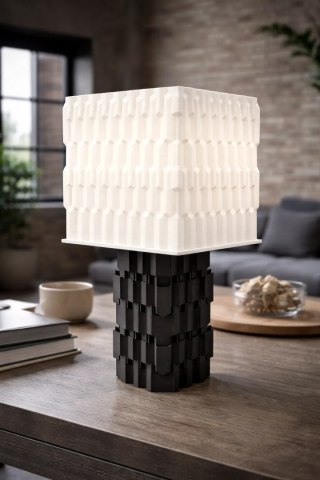 Uplink Table Black - nowoczesna lampa 3D o geometrycznej strukturze