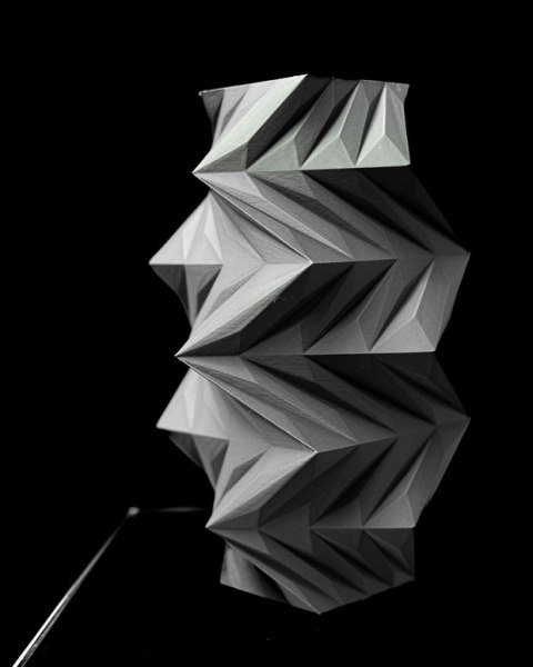 Wazon dekoracyjny 3D Twis Flower Vase - na zamówienie, indywidualna wycena